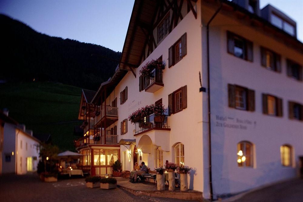 Goldene Rose Karthaus Hotel Senales Exterior photo