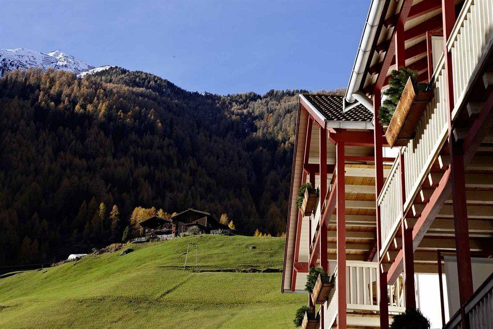 Goldene Rose Karthaus Hotel Senales Exterior photo