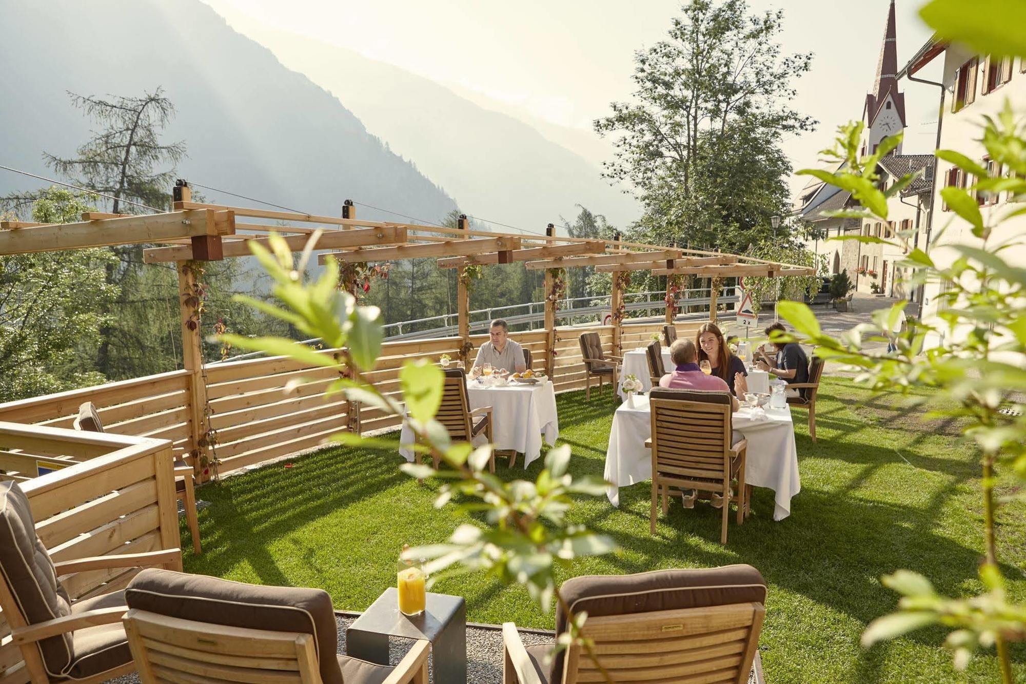 Goldene Rose Karthaus Hotel Senales Exterior photo